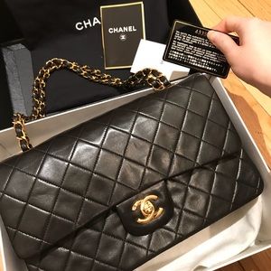 Chanel vintage 2.55